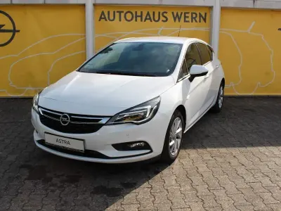 Gebraucht Opel Astra 125 PS (91 kW) 2018 Weiß Limousine