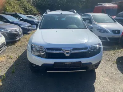 Gebraucht Dacia Duster 109 PS (80 kW) 2013 Weiß SUV