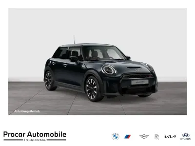 Gebraucht Mini Cooper S Classic 178 PS (130 kW) 2023 Mini yours enigmatic black Kleinwagen
