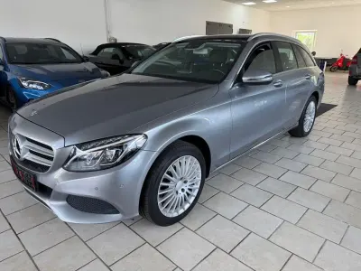 Gebraucht Mercedes C250 204 PS (150 kW) 2015 Silber Kombi