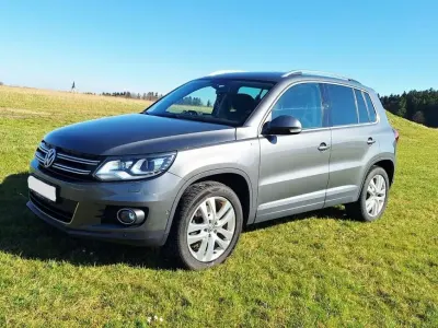 Gebraucht VW Tiguan Sportline 177 PS (130 kW) 2014 Grau SUV