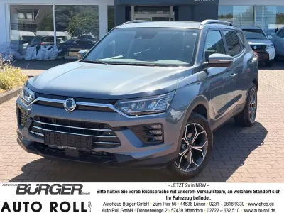 Gebraucht SsangYong Korando 163 PS (119 kW) 2023 Grau SUV
