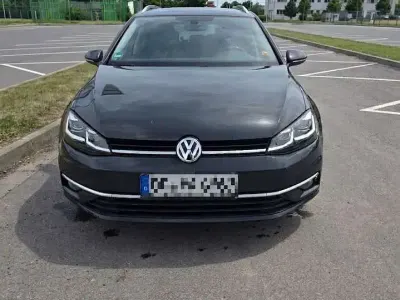 Gebraucht VW Golf VII Highline 150 PS (110 kW) 2020 Grau Kombi
