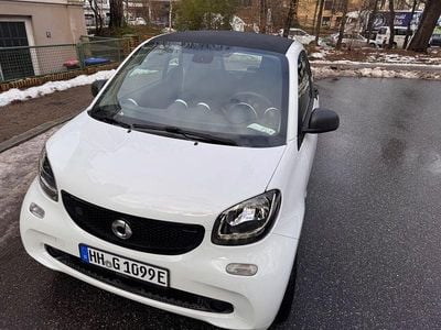 Weiß Gebraucht 2019 Smart ForTwo Electric Drive Coupé | 7.900 € (Fairer Preis)