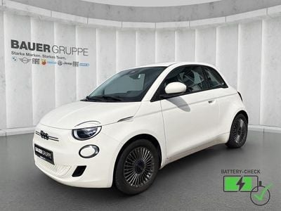 Gebraucht Fiat 500e Icon 86 kW (118 PS) 2022 Arktis weiß) (weiss Kleinwagen