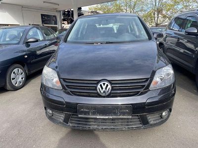 Second-hand VW Golf IV Goal 102 CP (75 kW) 2005 Negru Berlinǎ
