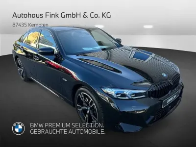 Gebraucht BMW 330 M Sport 184 PS (135 kW) 2024 Schwarz Limousine