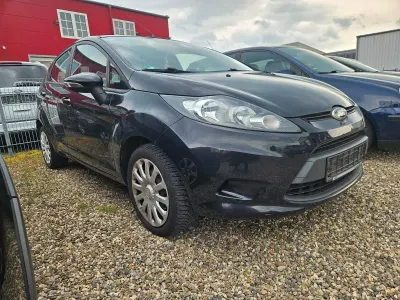 Gebraucht Ford Fiesta Trend 82 PS (60 kW) 2011 Kleinwagen