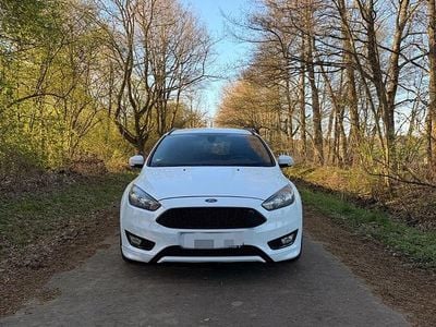 Gebraucht Ford Focus ST-Line 150 PS (110 kW) 2017 Weiß Kombi