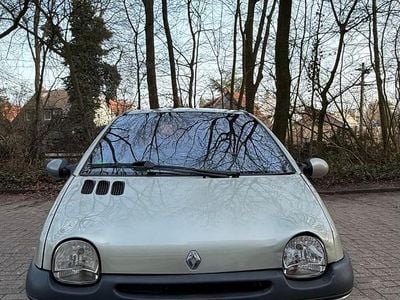 Gebraucht Renault Twingo 74 PS (54 kW) 2001 Silber Kleinwagen