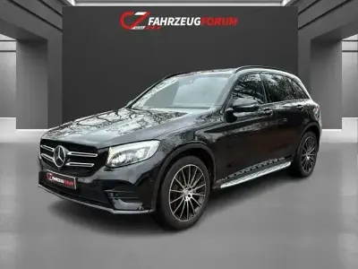 Używany Mercedes GLC220 AMG 170 KM (125 kW) 2016 Czarny SUV