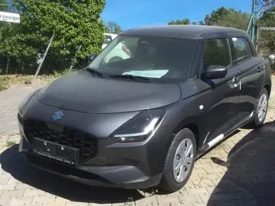 Używany Suzuki Swift Club 83 KM (61 kW) 2025 Szary Hatchback