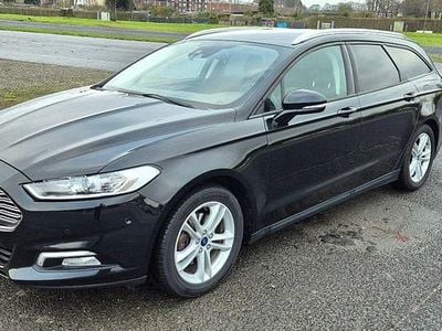 Gebraucht Ford Mondeo Business Edition 160 PS (117 kW) 2018 Schwarz Kombi