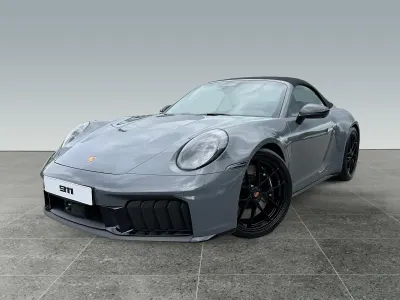 Neu Porsche 911 541 PS (397 kW) 2026 Grau Cabrio