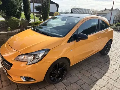 Usado Opel Corsa Color Edition 90 HP (66 kW) 2016 Amarelo Citadino