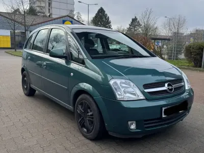 Usata Opel Meriva 101 CV (74 kW) 2003 Verde Monovolume