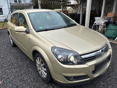 gebraucht Opel Astra 1.8 - Zum selbst Reparieren!