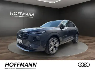Neu Audi Q3 Sport 150 PS (110 kW) 2026 Grau SUV