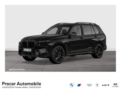 Gebraucht BMW X7 M Sport 340 PS (250 kW) 2024 Schwarz SUV