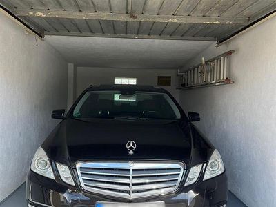 Mercedes E220