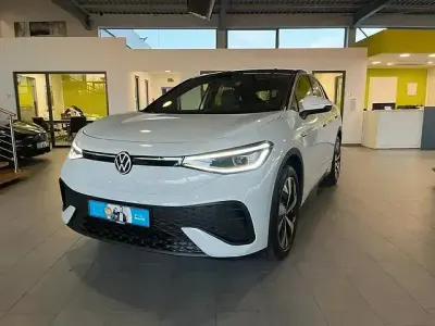 Second-hand VW ID.5 Pro Performance 150 kW (204 CP) 2023 Alb SUV