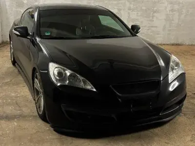 Second-hand Hyundai Genesis 303 CP (222 kW) 2010 Negru Coupe