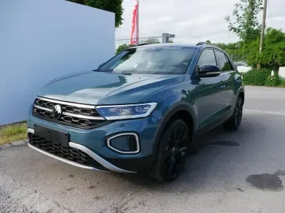 Neu VW T-Roc Style 150 PS (110 kW) 2026 Silber SUV