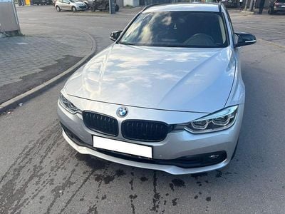Usata BMW 320 Sport Line 190 CV (139 kW) 2019 Argento Station wagon