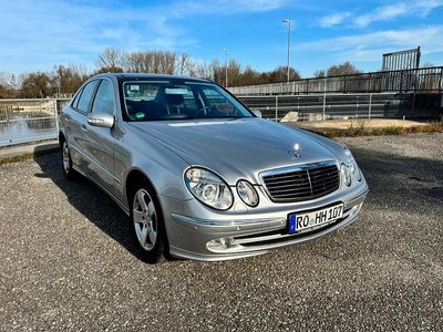 Mercedes E320