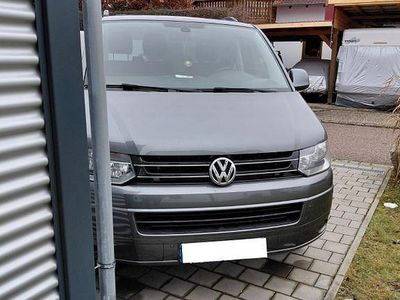 Gebraucht VW Caravelle 140 PS (102 kW) 2014 Grau Van / Kleinbus