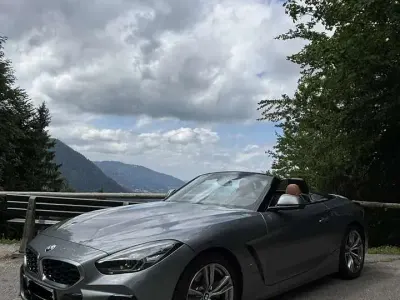 Gebraucht BMW Z4 M Sport 197 PS (144 kW) 2026 Grau Cabrio