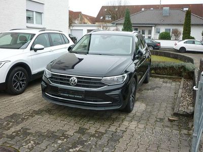 Schwarz Gebraucht 2020 VW Tiguan SUV | 25.250 € (Guter Preis)