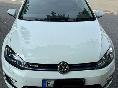 VW e-Golf