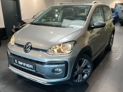 Brugt VW cross up! 90 HK (66 kW) 2018 Sølv Hatchback