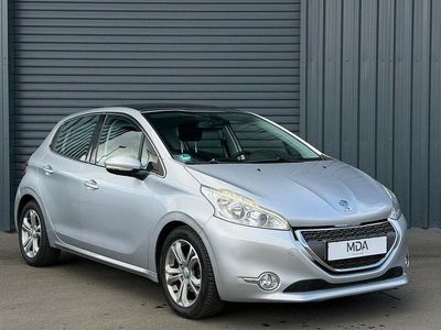 Gebraucht Peugeot 208 Allure 120 PS (88 kW) 2013 Silber Kleinwagen