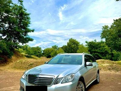 Mercedes E220