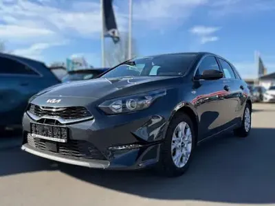 Occasion Kia Ceed Vision 150 PK (110 kW) 2025 Grijs Hatchback