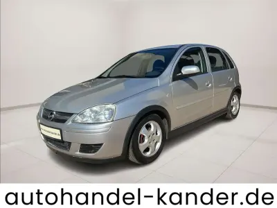 Usado Opel Corsa Edition 60 HP (44 kW) 2005 Prateado Citadino