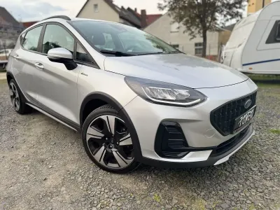 Gebraucht Ford Fiesta Active 125 PS (91 kW) 2022 Silber Kleinwagen
