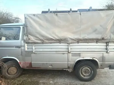 Gebraucht VW T3 50 PS (36 kW) 1985 Silber Van