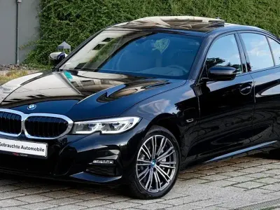 Gebraucht BMW 330 M Sport 184 PS (135 kW) 2022 Schwarz Limousine