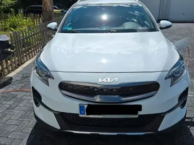 Gebraucht Kia XCeed Vision 141 PS (103 kW) 2022 Weiß SUV
