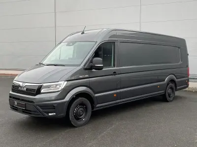 Neu MAN TGE 177 PS (130 kW) 2026 Grau Van