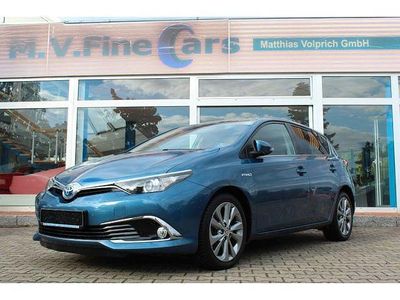 Toyota Auris Hybrid