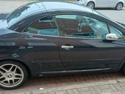 Gebraucht Peugeot 307 CC Tendance 136 PS (100 kW) 2005 Schwarz Cabrio