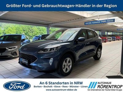 Second-hand Ford Kuga Cool & Connect 224 CP (164 kW) 2022 Albastru SUV
