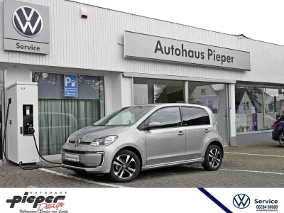 Używany VW e-up! United 61 kW (83 KM) 2020 Srebrny Hatchback