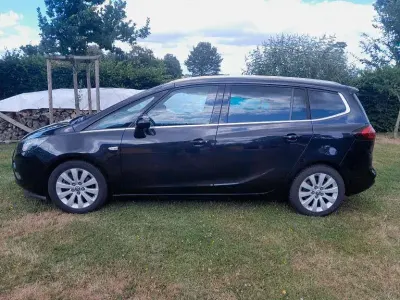 Gebraucht Opel Zafira Tourer Innovation 170 PS (125 kW) 2015 Schwarz Van / Kleinbus