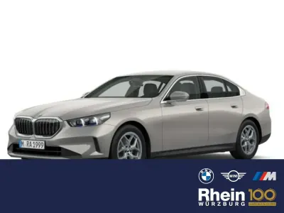 Neu BMW 520 190 PS (139 kW) 2025 Alpinweiss uni Limousine