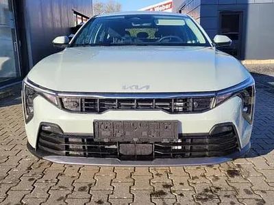 Nuova Kia K4 Vision 150 CV (110 kW) 2026 Andere Station wagon